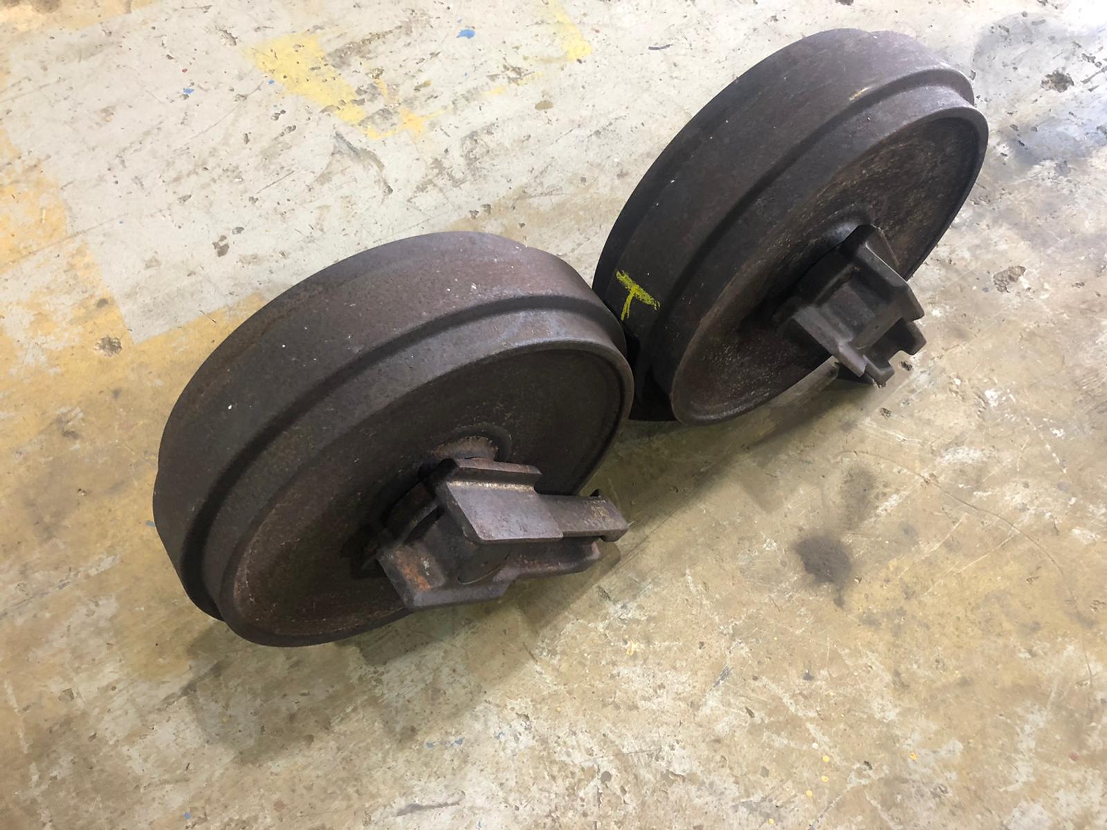 Caterpillar 323, 320 and 322 idlerwheel